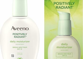 Aveeno Positively Radiant Daily Moisturizer Review