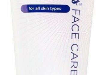 Johnson's Gentle Exfoliating Wash 150ml - Refresh Your Skin
